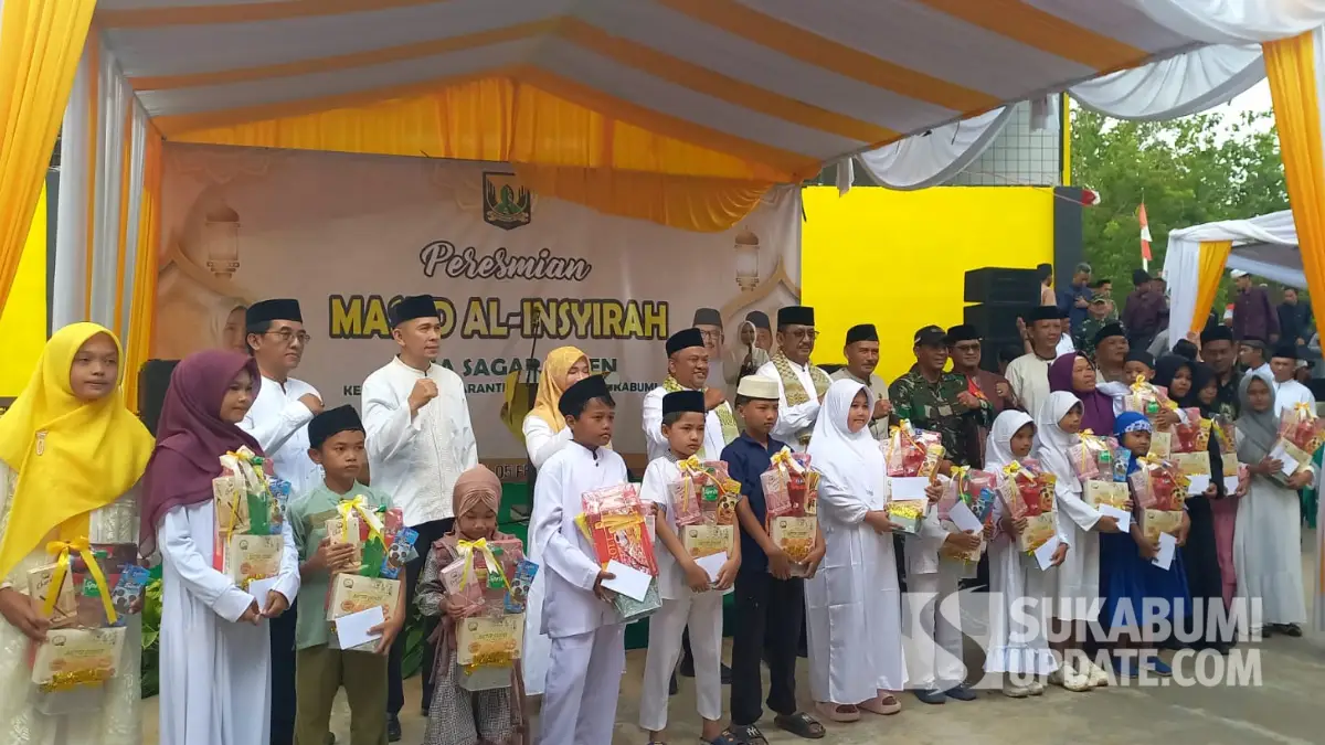 Dua Ikon Baru Desa Sagaranten, Bupati Sukabumi: Masjid Harus Memakmurkan Umat