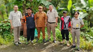 Kepastian Ratusan Warga Kampung Nyalindung, Desa Pasirsuren, Kecamatan Palabuhanratu, Kabupaten Sukabumi di Relokasi Mulai Menemui Titik Terang. (Sumber : dok Kasi Trantib Kecamatan Palabuhanratu, Mahbubillah).