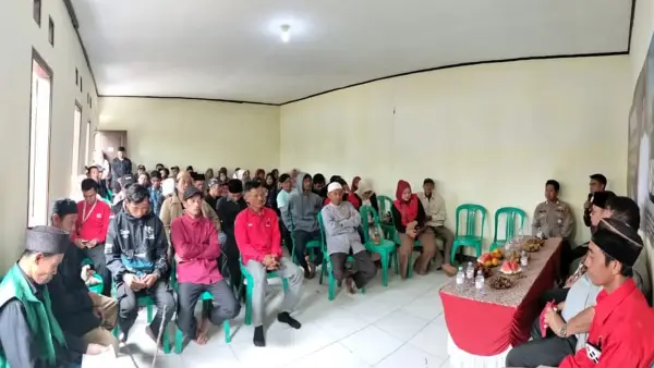 Anggota DPRD Jabar Muhammad Jaenudin saat pengawasan penyelenggaraan pemerintahan di Jampangtengah, Kabupaten Sukabumi, Sabtu 7 Februari 2026 | Foto : Tim Adc