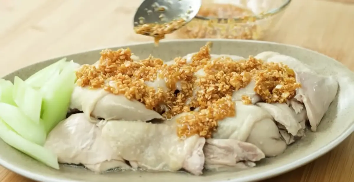 Resep Ayam Rebus Jahe, Hidangan Menghangatkan yang Cocok di Musim Hujan