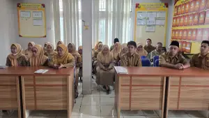 Selain BASO SEHAT, Puskesmas Bojonggenteng juga menjalankan inovasi KESELAMATAN, singkatan dari Kegiatan Selasa Tamat Al-Qur’an. (Sumber: dok puskemas)