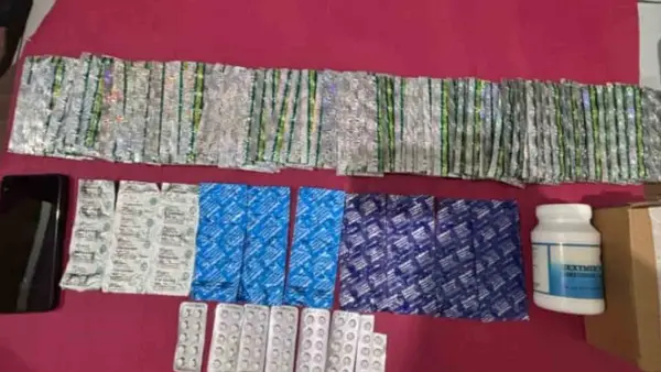 Barang bukti ribuan butir Psikotropika dan Obat Keras Terbatas yang disita dari tangan pria paruh baya di Cisaat Sukabumi. (Sumber Foto: Istimewa)