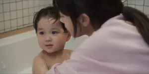 Cuplikan K-Drama Our Universe angkat kisah tentang Parenting Anak (Sumber : Soompi)