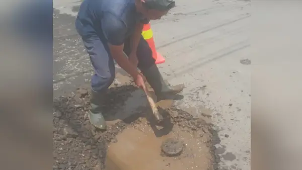 Rabat bekas galian setelah perbaikan kebocoran valve 4 inci di perempatan Pasir Angin, Kecamatan Ciambar (Sumber: dok perumdam TJM)