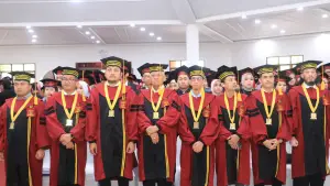 Wisuda ke-15 Nusa Putra University di Gedung Anton Soedjarwo, Secapa Polri, Sukabumi | Foto : Dok. NPU