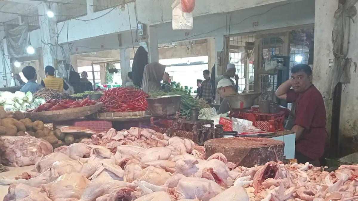 Pantauan Harga di Pasar Sukabumi, Daging, Cabai, dan Ikan Kompak Naik Jelang Ramadan
