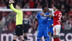 Vinicius Junior, memberikan kritik terhadap pemain Benfica, Gianluca Prestianni setelah melakukan tindakan rasis terhadapnya. (Sumber: web/realmadrid.com)