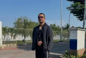 Gowes Bareng Sang Adik, Uus Bagikan Momen Bersepeda di Sukabumi (Sumber : Instagram/@uusbiasaaja)