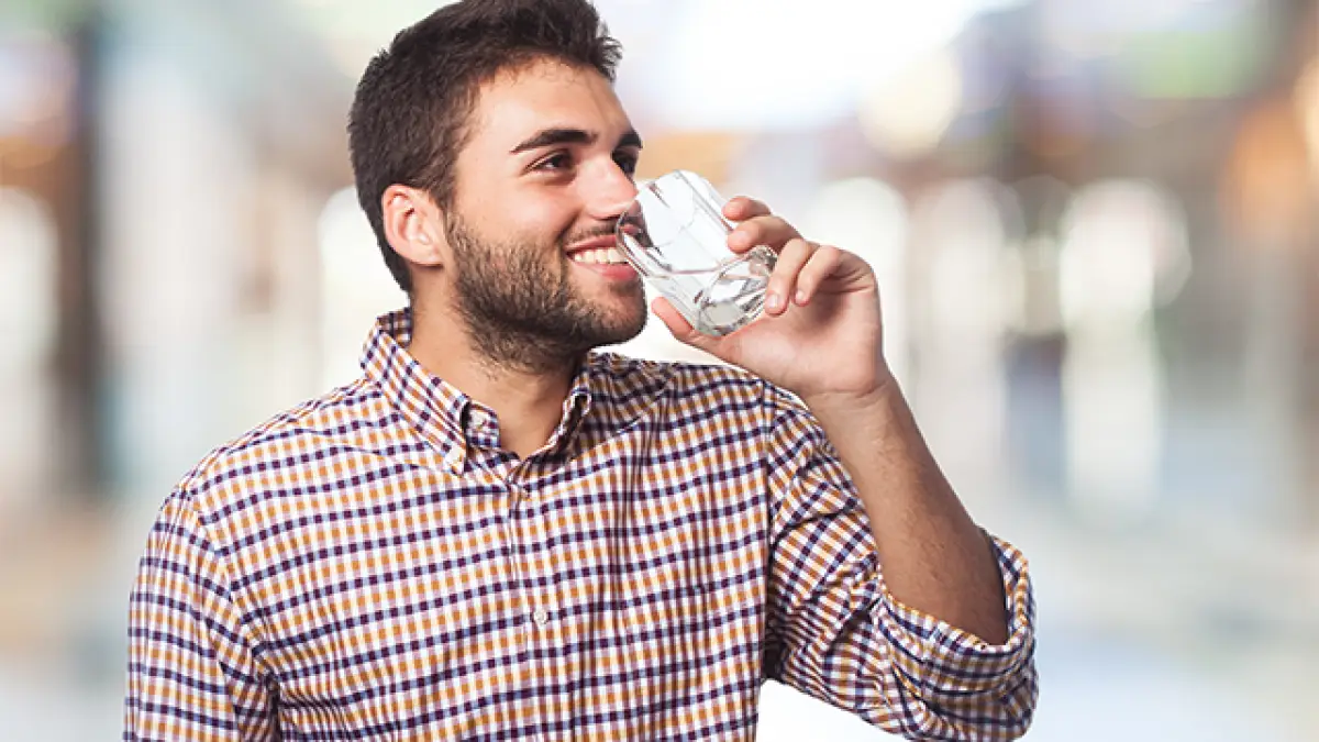 Biar Gak Gampang Haus Ikutin Ini! 8 Jadwal Minum Selama Puasa Ramadan