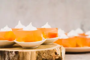 Resep Puding Pepaya Santan, Inspirasi Menu Takjil Manis untuk Buka Puasa (Sumber : Freepik.com)