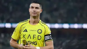 Cristiano Ronaldo cetak dua gol saat Al Nassr menghadapi Al Hazm (Sumber: web/espn.com)