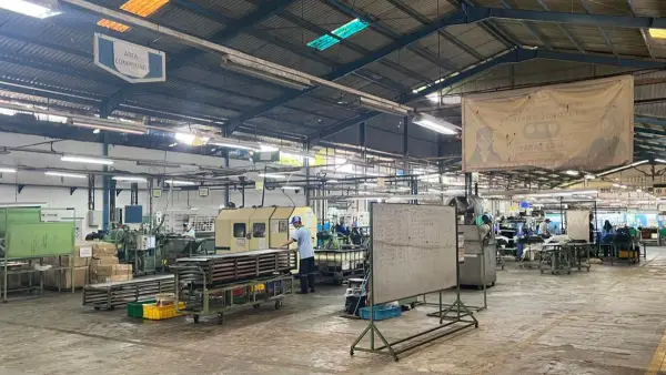 Ilustrasi perusahaan di Cicurug yang diduga beroperasi tanpa izin (Sumber: dok pol pp)