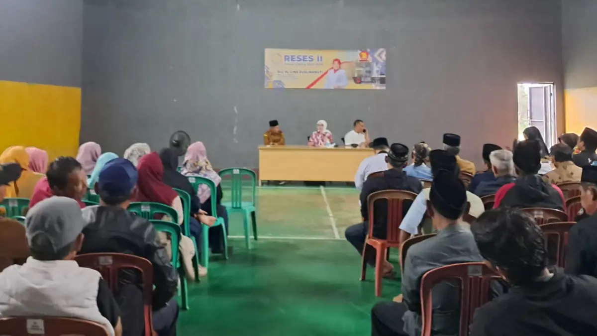 Reses Dewan Lina, Warga Caringin Usulkan Pembangunan Jalan dan Bantuan Hand Traktor