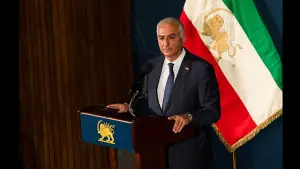 Reza Pahlavi. (Sumber : Instagram/@pahlavicomms).