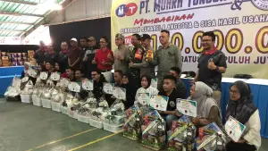 PT Muara Tunggal menggelar pembagian dana kepada perwakilan anggota Koperasi Karyawan (KOPKAR), Sabtu, 28 Februari 2026. (Sumber Foto: Istimewa)