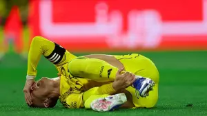 Cristiano Ronaldo mengalami cedera saat membela Al Nassr (Sumber: web/dailymail.co.uk)