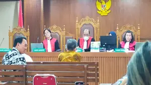 Basuki Tjahaja Purnama atau Ahok saat hadir sebagai saksi dalam sidang lanjutan dugaan korupsi pengadaan LNG Pertamina di Pengadilan Tindak Korupsi, Pengadilan Tinggi Negeri, Jakarta Pusat (03/3/2026) | Foto : Dok. Istimewa