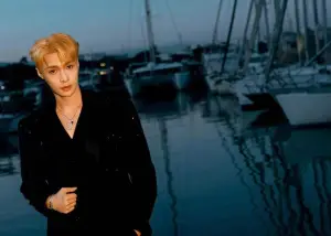 Lay EXO Berduka atas Meninggalnya Vidi Aldiano, Kenang Momen Kolaborasi Bersama (Sumber : Instagram/@layzhang)