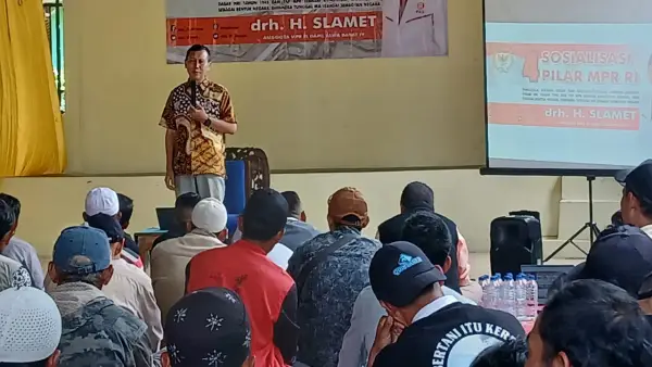 Anggota MPR RI dari daerah pemilihan Sukabumi, drh Slamet | Foto : Tim Adc