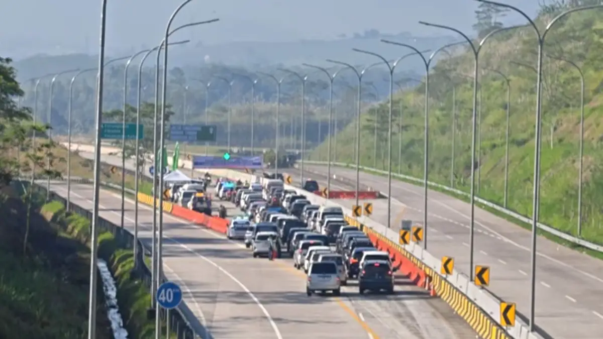 Inilah Rombongan Pertama Lintasi Jalur Fungsional Mudik Lebaran 2026 Tol Bocimi Seksi 3