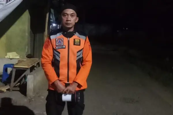 Petugas Penanggulangan Bencana Kecamatan (P2BK) Gegerbitung, Hidayat (Sumber: Dok p2bk)