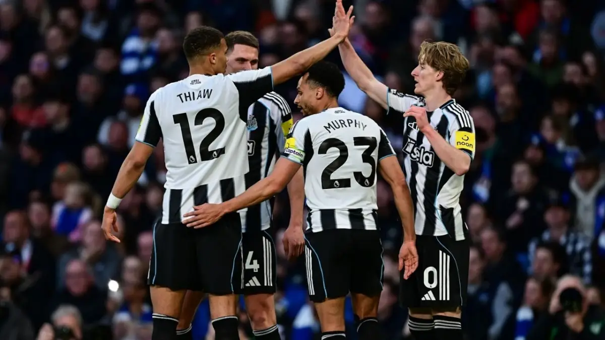 Anthony Gordon Jadi Penentu, Newcastle United Permalukan Chelsea di Stamford Bridge