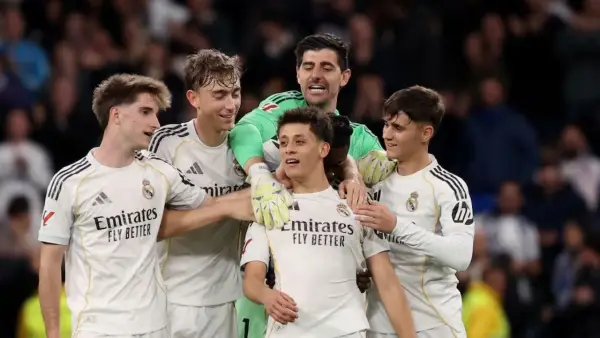 Perayaan gol Arda Guler di penghujung laga saat Real Madrid bertemu Elche. (Sumber: web/en.as.com)