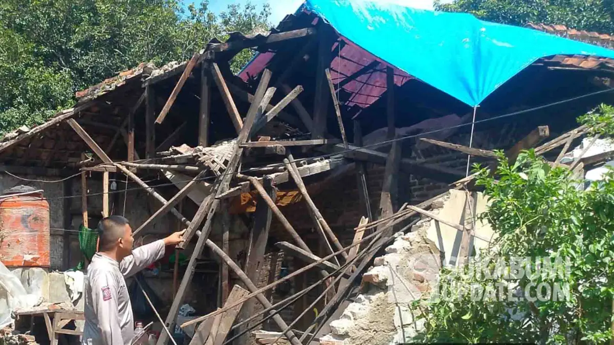 Dampak Gempa M4,2 Sukabumi: Rumah Warga di Sukalarang dan Simpenan Alami Kerusakan