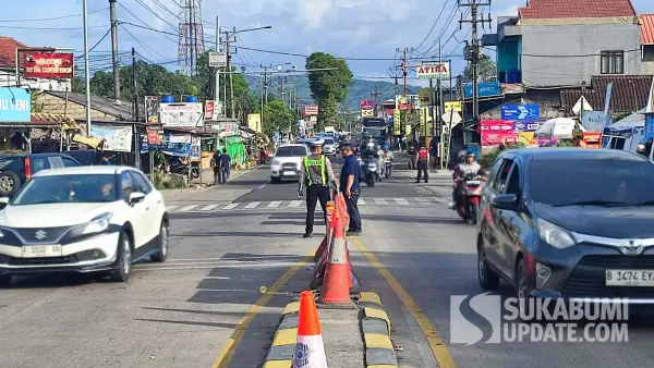 Pemberlakuan one way di utara sukabumi, urai kepadaan kendaraan pada musim wisata lebaran 2026 (Sumber : Sukabumiupdate)