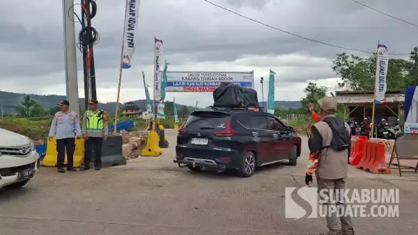 Potrret pemudik yang mulai menggunakan jalur Fungsional Tol Bocimi Seksi 3 wilayah Karangtengah, Sukabumi pada Rabu (25/3/2026). (Sumber : SU/Ibnu Sanubari)