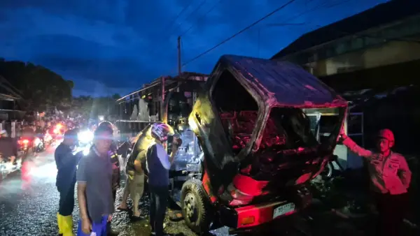 Kondisi truk bawa LPG usai terbakar di Palabuhanratu | Foto : Damkar