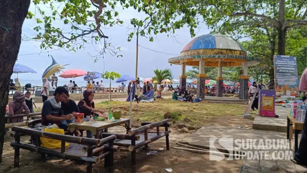 Kondisi Pantai RTH Citepus, Kecamatan Palabuhanratu, Kabupaten Sukabumi | Foto : SU/Ilyas