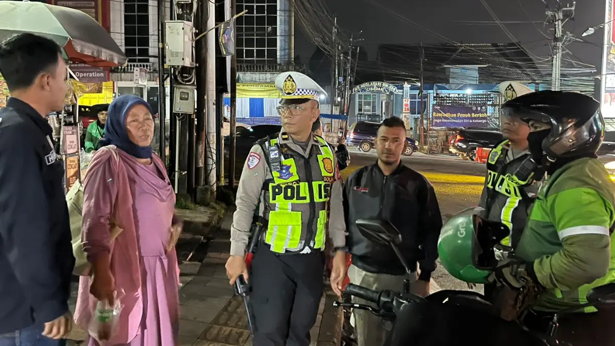 Cerita Arus Balik Lebaran: Ibu-ibu Kehabisan Ongkos di Cibadak Sukabumi