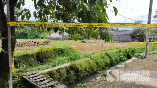 TKP penemuan mayat pria di susukan pinggir perusahaan di warudoyong Kota Sukabumi (Sumber: sukabumiupdate)
