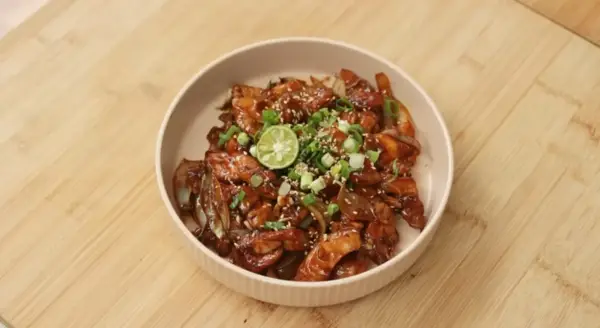 Resep Ayam Fillet Saus Mentega, Hidangan Gurih Manis yang Praktis (Sumber : Youtube | Devina Hermawan)