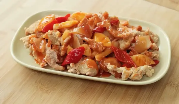 Resep Ayam Kuluyuk Krispi, Hidangan Gurih Asam Manis yang Menggoda (Sumber : Youtube | Devina Hermawan)