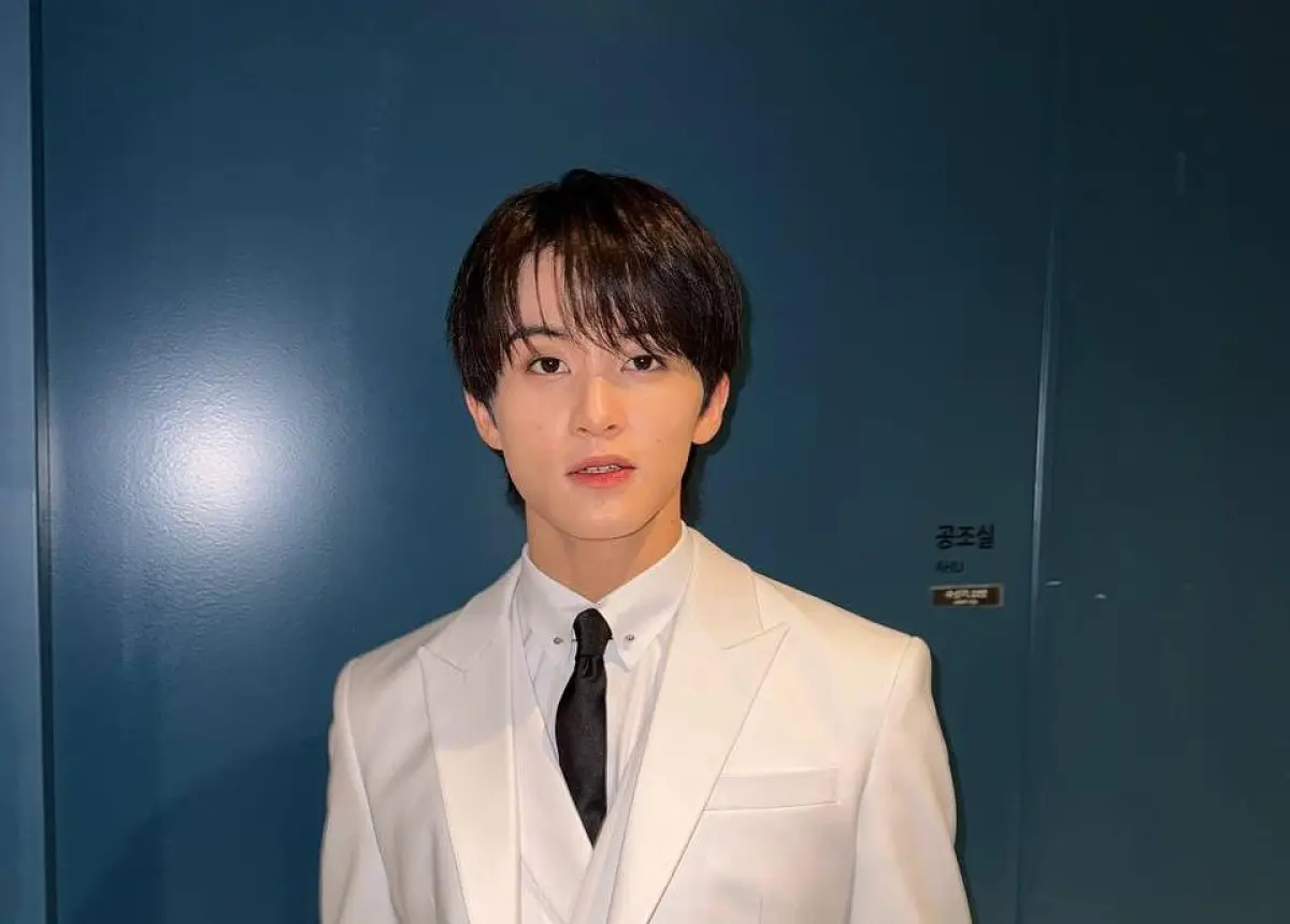 Kontrak Berakhir, Mark Resmi Tinggalkan NCT dan SM Entertainment