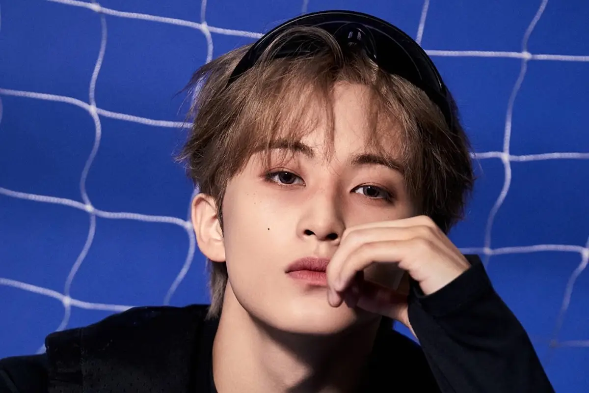 Mark Lee Tulis Surat untuk Penggemar Usai Tinggalkan NCT dan SM Entertainment