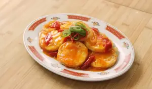 Resep Telur Asam Manis, Hidangan Mudah dan Gurih untuk Keluarga di Rumah (Sumber : Youtube | Devina Hermawan)