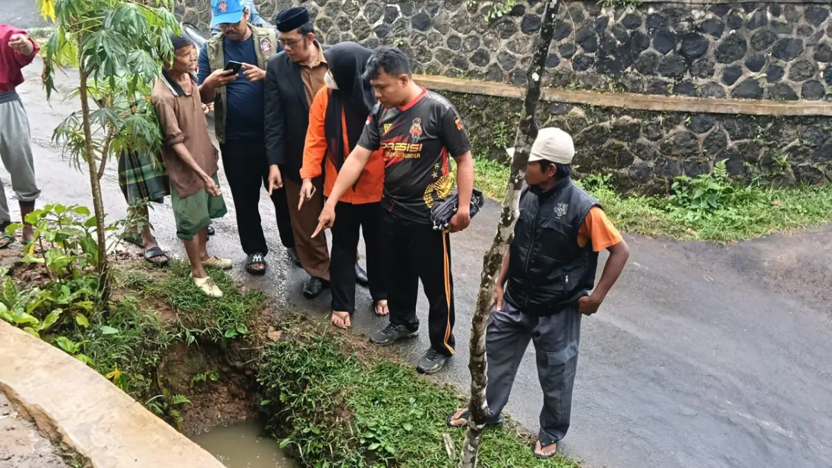 Hujan-hujanan, Balita 4 Tahun Tewas Terseret Arus Selokan di Kalibunder Sukabumi
