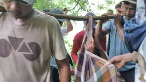 Evakuasi Ade Rustandi warga Cibitung Sukabumi yang 4 hari dilaporkan hilang (Sumber: warga)