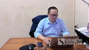 Kepala Cabang Perumda BPR Cicurug, Andria Kemal. (Sumber : SU/Ibnu Sanubari).