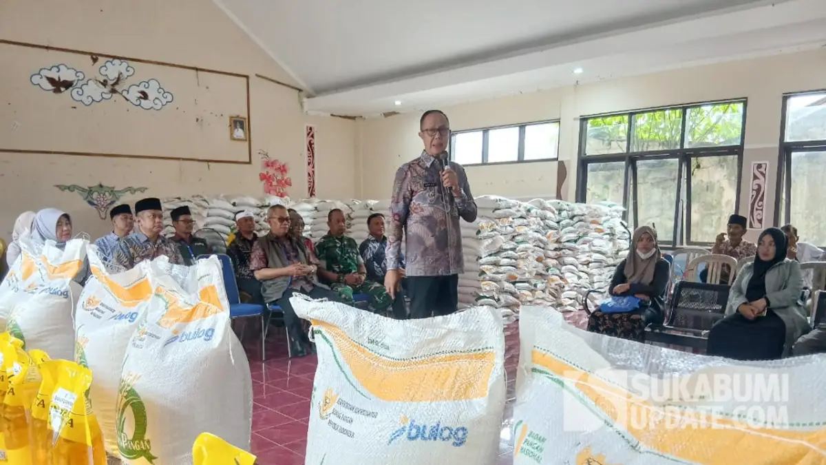 37 Ribu Warga Kota Sukabumi Terima Bantuan 20 Kg Beras dan 4 Liter Migor
