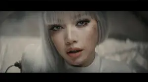 Lirik Lagu Bad Angel Lisa BLACKPINK dan Anyma, Berani Tampil Tidak Sempurna (Sumber : Youtube | Anyma)