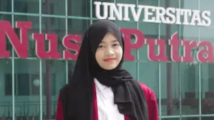 Mega Hari Sophia mahasiswa Program Studi Akuntansi angkatan 2023, berhasil lolos sebagai finalis dalam ajang bergengsi 4th International Youth Conference 2026 – Chapter Singapore (Sumber: dok nusa putra)