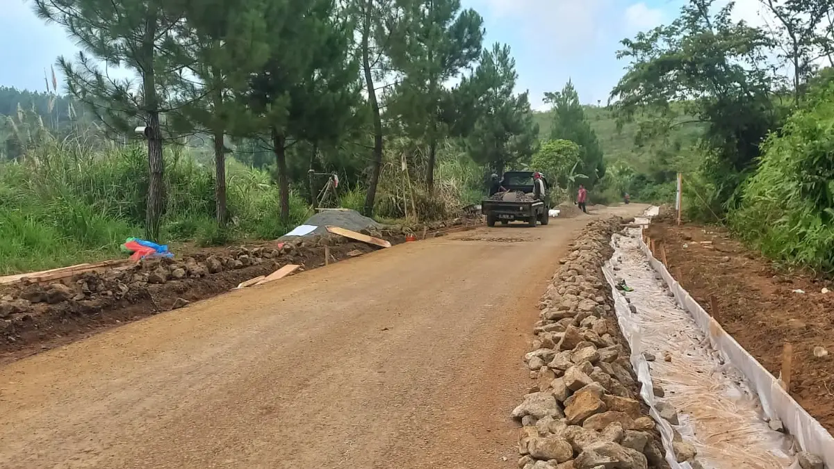 DPU Mulai Perbaiki Jalan Lengkong - Mataram Sukabumi, Anggaran Capai Rp373 Juta