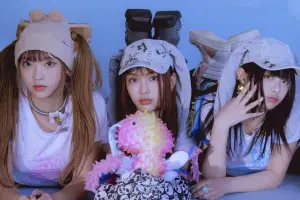 Haerin, Hyein, dan Hanni NewJeans Syuting di Denmark, Begini Tanggapan Agensi (Sumber : X/@soompi)