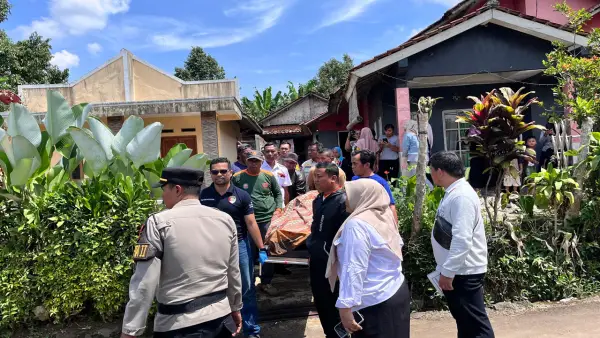 Lokasi penemuan pria meninggal di rumah kontrakan wilayah Cikembar, Sukabumi, Rabu (15/4/2026) | Foto : Dok. warga
