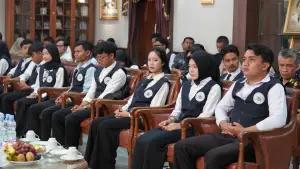 Para Calon Pekerja Migran Indonesia (CPMI) tujuan Turki dan Kuwait yang dilepas Pemkot Sukabumi. (Sumber Foto: Dokpim Pemkot Sukabumi)