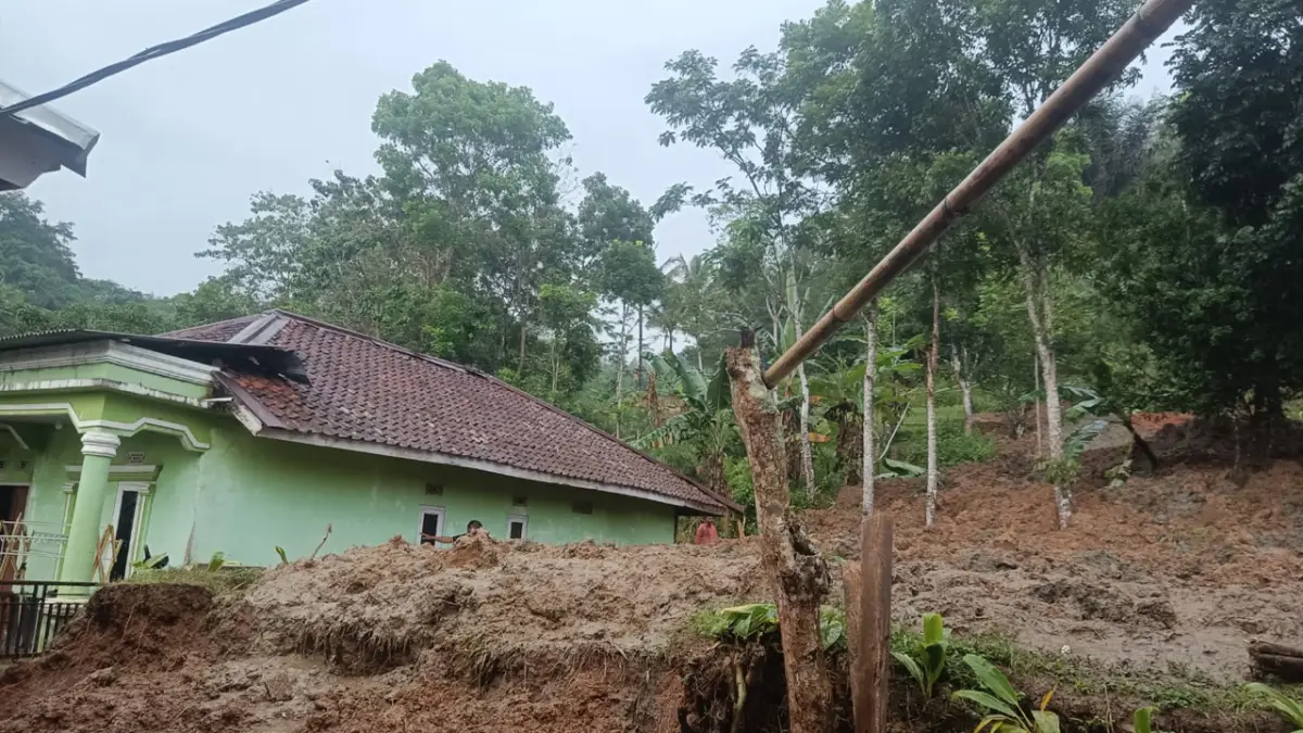 Diterjang Longsor dan Pergerakan Tanah, Desa Nangerang Dikepung Ancaman dari Berbagai Titik